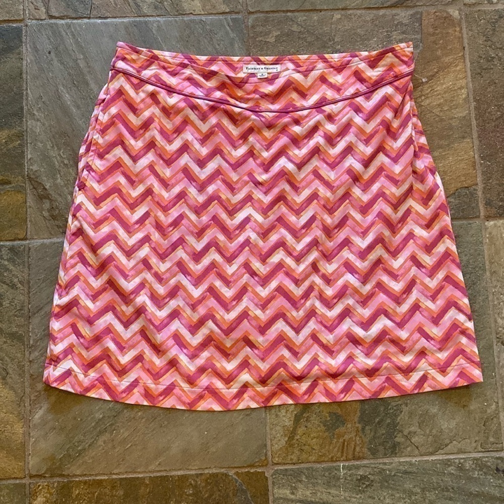 Fairway & Greene Pink Orange Chevron Side Zip Golf Tennis Skort Size 8